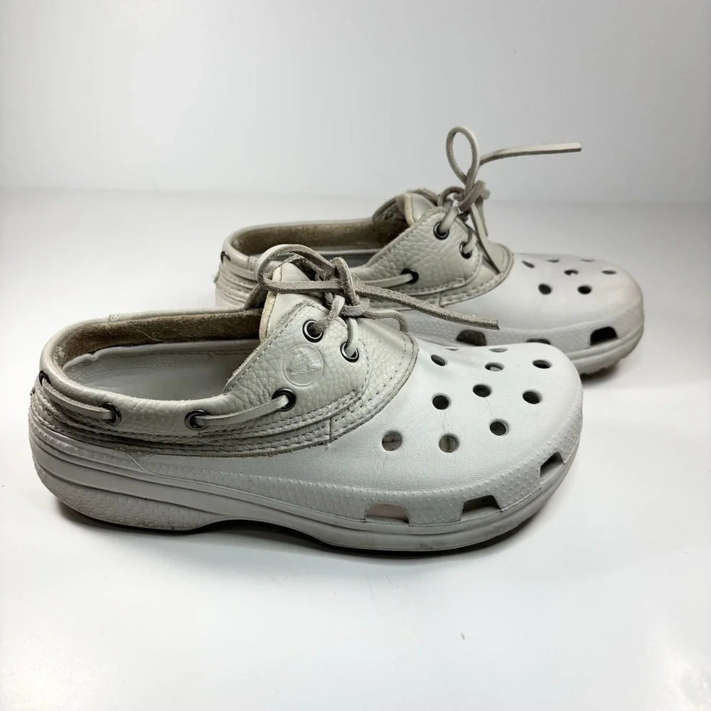 Crocs Shoes Mens/Youth 6 Womens 8 Islander Gray Boat Rubber‎ Leather Shoes Clogs